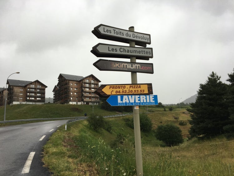 Direction Les Chaumettes et Les toits de dévoluy